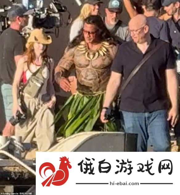 海洋奇缘真人电影首曝路透图巨石强森身材健硕