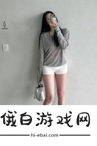 水蜜桃唇蜜嘟嘟唇是桃花吗，网友热议：究竟是娇嫩果实还是甜美唇妆，真让人忍不住想要一试啊！