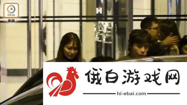 艳魔大战春***k4展现了情欲的多面性